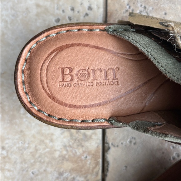 NEW Born Olive and Chocolate Suede Leather Clogs 9 - Picture 2 of 11